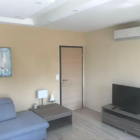 Azur Apartment Balatonfured